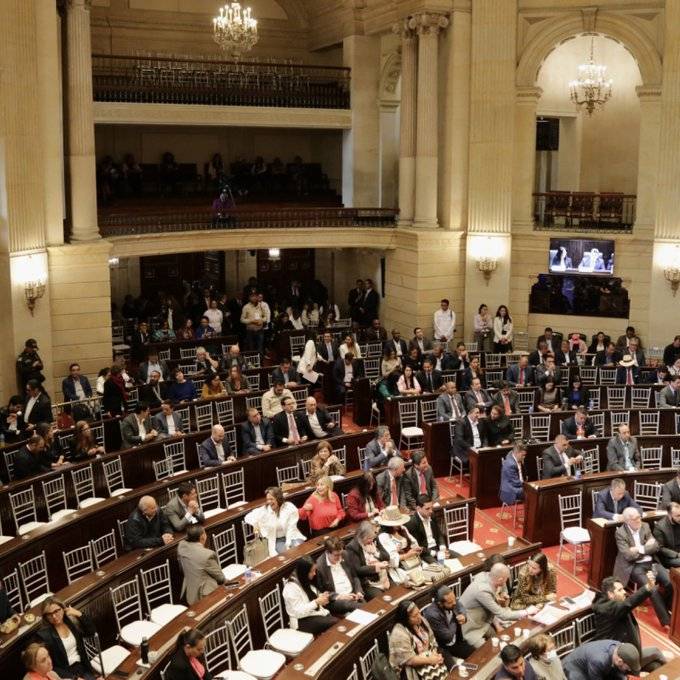 Otra reforma que se le hunde a Petro