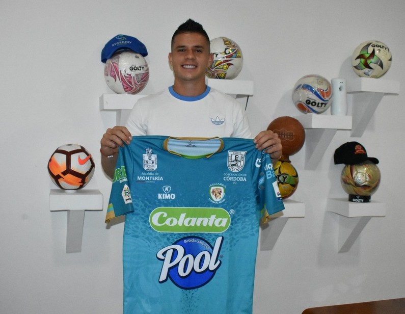 Jaguares le da la bienvenida al lateral Santiago Guzmán