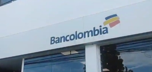 Robaron $90 millones a las afueras de Bancolombia