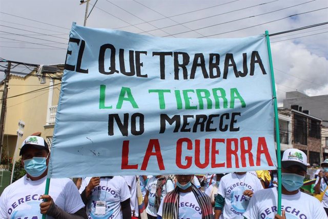 Campesinos a paro por Reforma Agraria