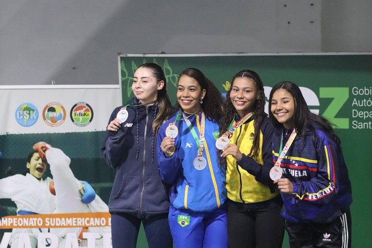 Sucreña ganó medalla en el Suramericano de Karate