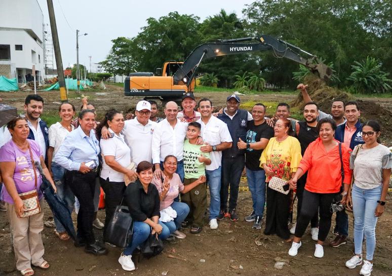 Le 'meten mano' a Costa de Oro