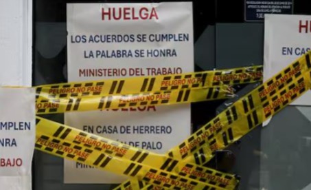 Continúan las huelgas en el Ministerio del Trabajo