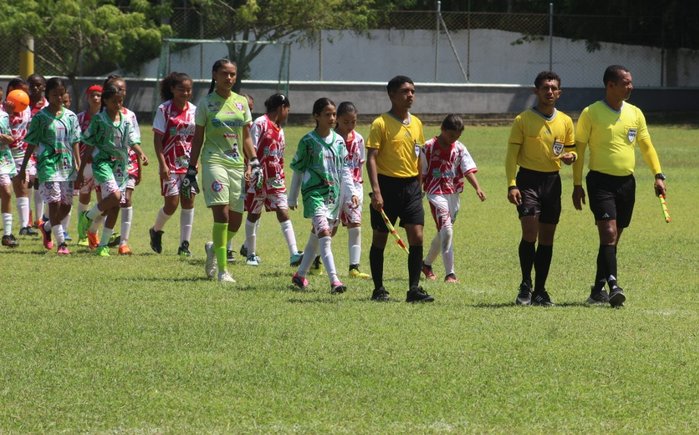 Solo quedan ocho en el Baby Fútbol femenino