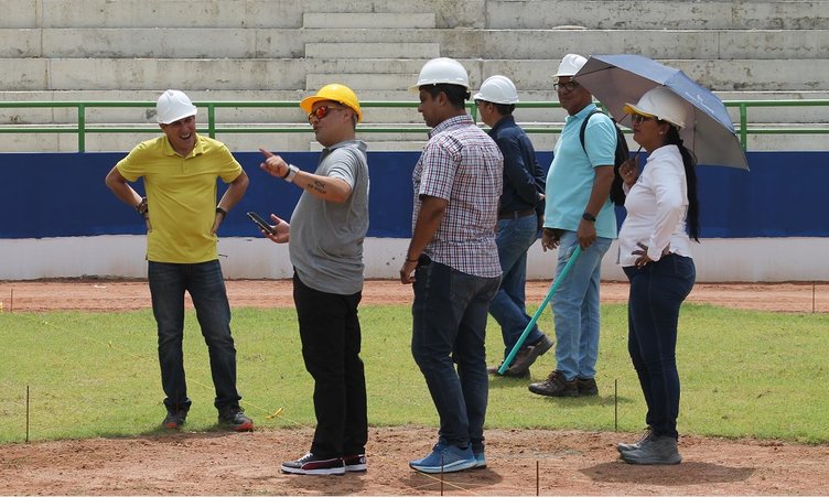 Diprobéisbol inspeccionó el Veinte de Enero