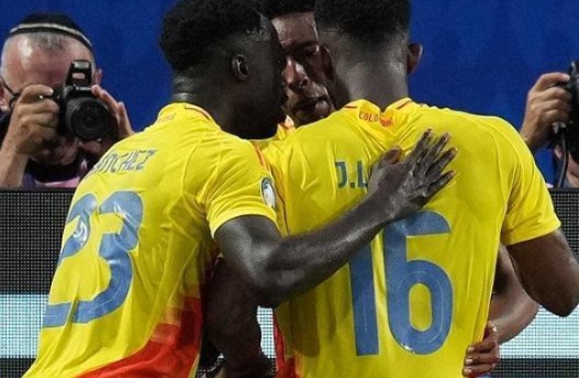 Cuatro colombianos en el equipo ideal de las semifinales de la Copa América