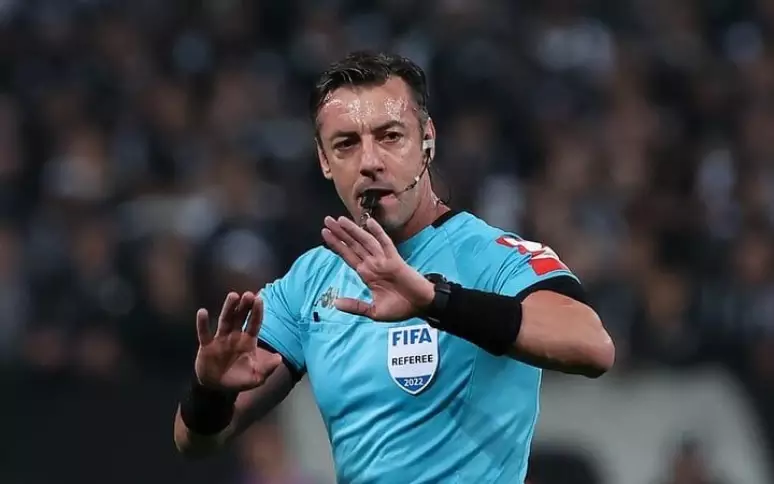 Raphael Claus, el brasileño que impartirá justicia en la gran final de la Copa América