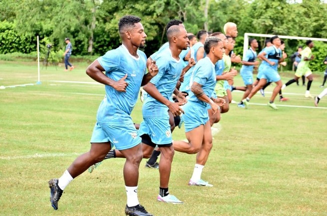 Jaguares debutará ante un rival directo
