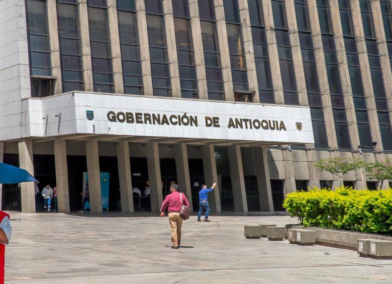 Los paisas a trabajar: Alcaldía de Medellín y Gobernación de Antioquia no acogerán día cívico