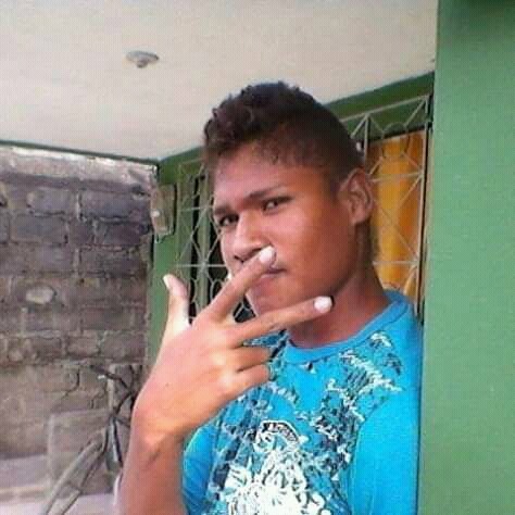 Asesinan a dos jóvenes