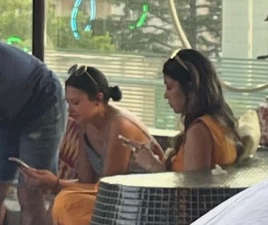 Laura Moreno y Jessy Quintero fueron vistas en un bar de Madrid