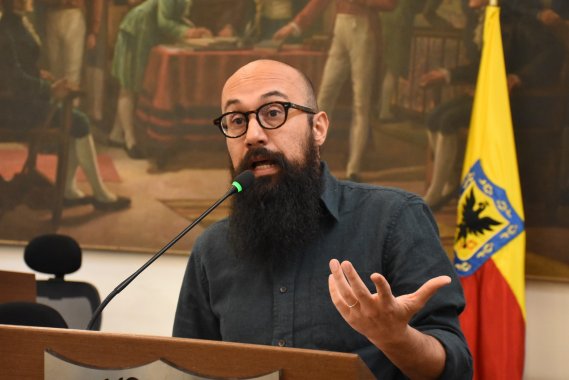 Director de la Ungrd considera como "un insulto" la cifra de 292 millones de pesos que regresará Pinilla