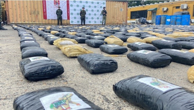Golpe al narcotráfico: Incautan una tonelada de marihuana