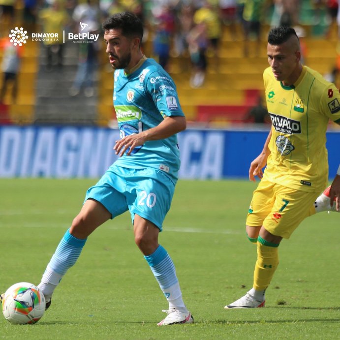 Jaguares le sacó un punto al campeón