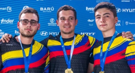 Debut y despedida del equipo masculino de arquería en París 2024
