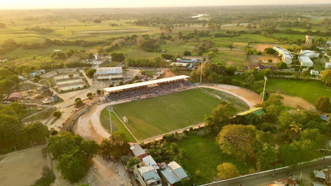 Hay cerca de mil millones 'enredados' en estadio de Montelíbano