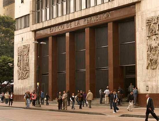Bajó en 50 puntos la tasa de interés de política monetaria