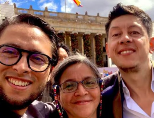 Lo sacaron por asuntos políticos