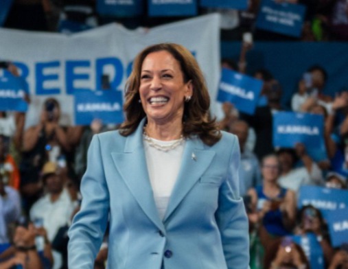 Kamala Harris es oficialmente la candidata demócrata a la presidencia de EE.UU.
