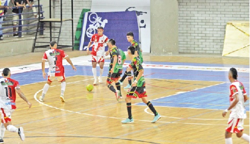Toros, con voluntad, está en lo alto del deporte