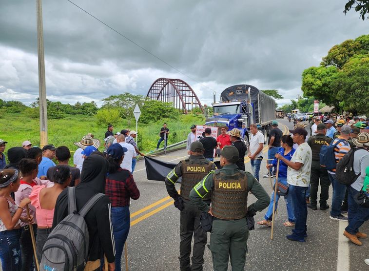 Rutas alternas recomendadas por las autoridades por el bloqueo en el Puente San Jorge