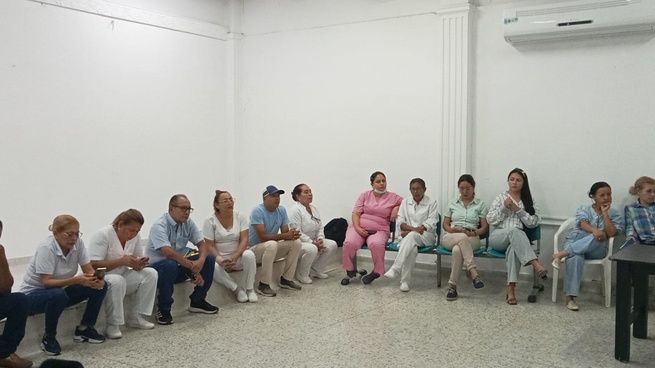 Continúan las asambleas informativas en el HUS