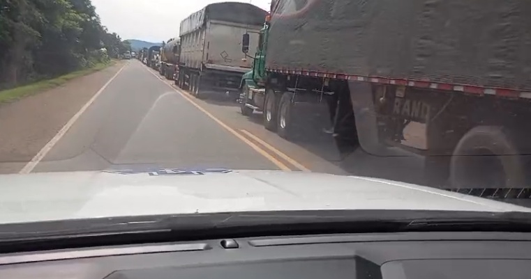 Otra vez bloquean la vía San Onofre – Cruz del Viso