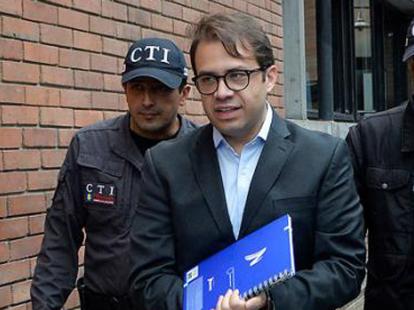Aprobaron principio de oportunidad para Gabriel Dumar
