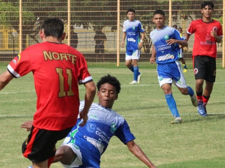 Córdoba hizo respetar su localía en el Zonal Nacional