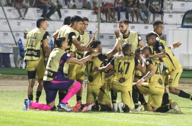 Águilas ganó de nuevo en Sincelejo, Jaguares no levanta cabeza
