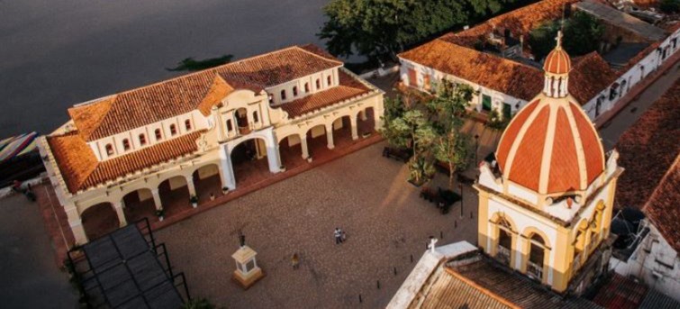 Salto histórico de los cruceros en Bolívar