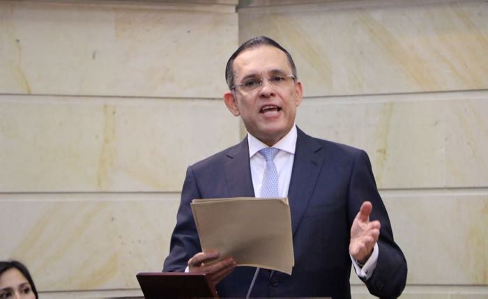 130 proyectos estancados por falta de recursos: Efraín Cepeda