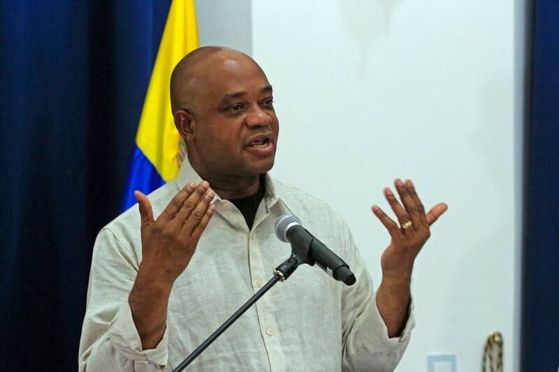 Canciller insiste a los expresidentes que asistan a la Comisión de Relaciones Exteriores