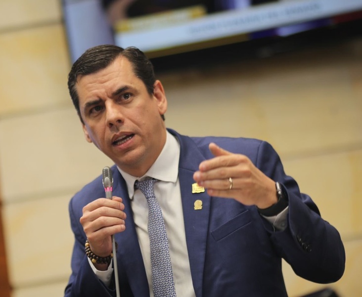 Proyecto de ley de Julio Elías Vidal fue aprobado en el Senado