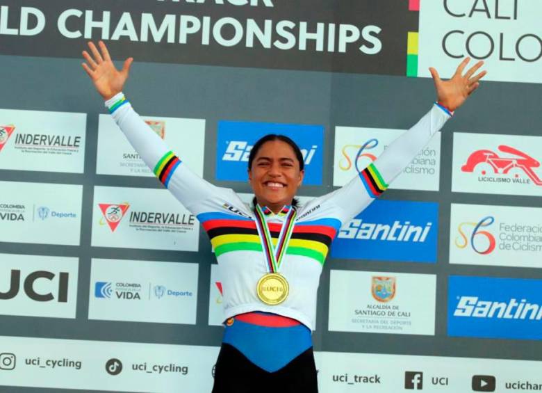 Stefany Cuadrado se corona campeona mundial juvenil en ciclismo de pista