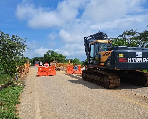 Invías retoma trabajos en el puente Las Pozas