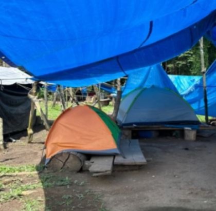 Autoridades hallaron campamento clandestino de migrantes en el Tapón del Darién