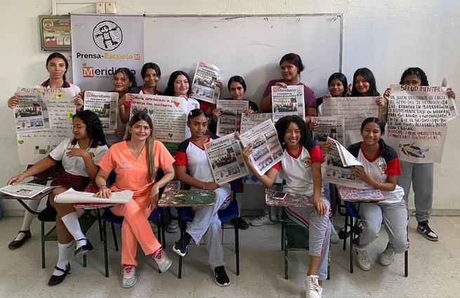 Prensa Escuela en Corozal fortalece la educación