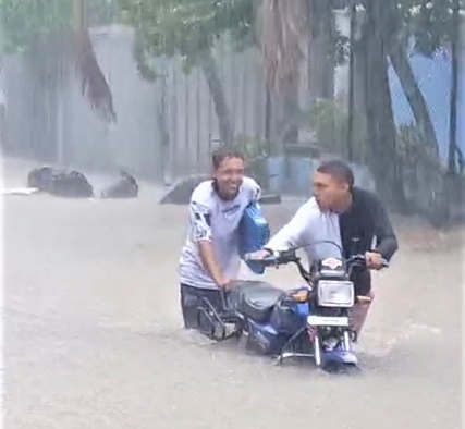 Fuerte aguacero cogió por sorpresa y afectó a muchos sincelejanos