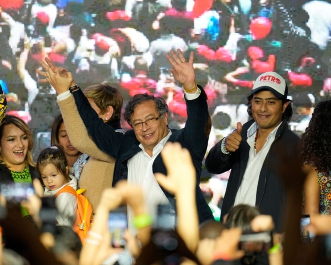 CNE fijó fecha para discutir y votar pliego de cargos contra la campaña de Petro