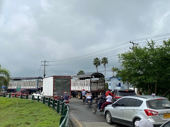 En Sincelejo camioneros apoyan el paro nacional