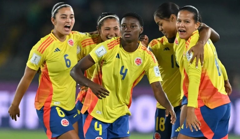 Selección Femenina de Colombia derrotó a  México en la Copa Mundial