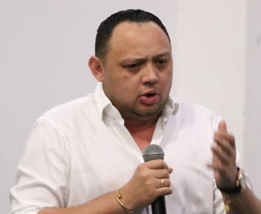 Exalcalde seguirá vinculado