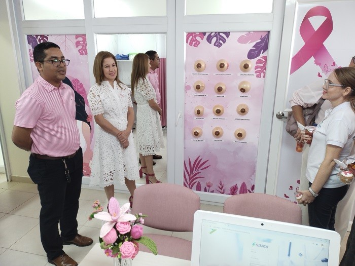 Con el Consultorio Rosa la clínica Salud Social se suma a la lucha contra el cáncer de mama