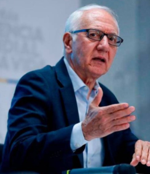  Ministro de Salud admite que reforma a la salud radicada es la misma que ya se cayó en el Congreso