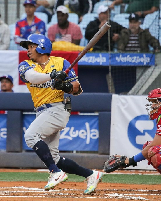 Gustavo Campero debutó en Grandes Ligas