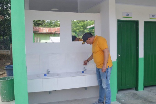 Comunidad educativa recibió obras de adecuación