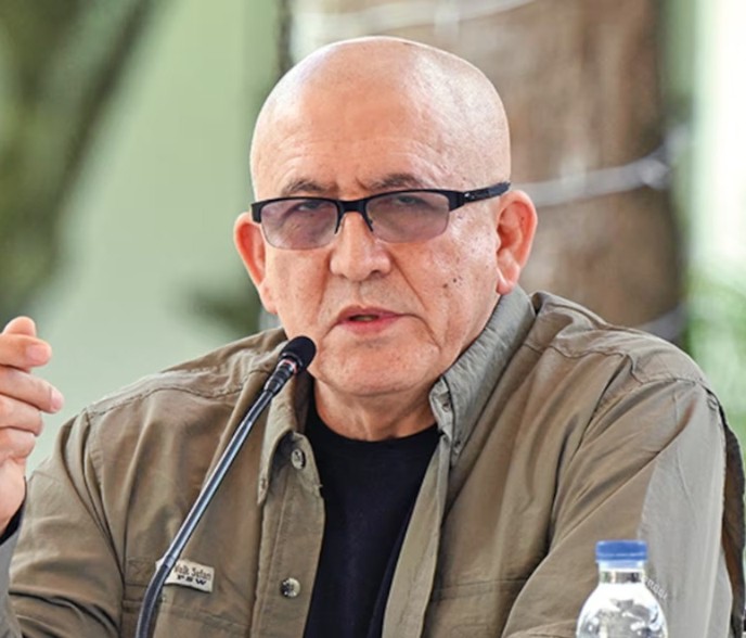 ELN le responde al presidente Petro ante la suspensión de diálogos de paz 