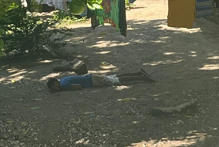 Lo asesinaron en hora de almuerzo