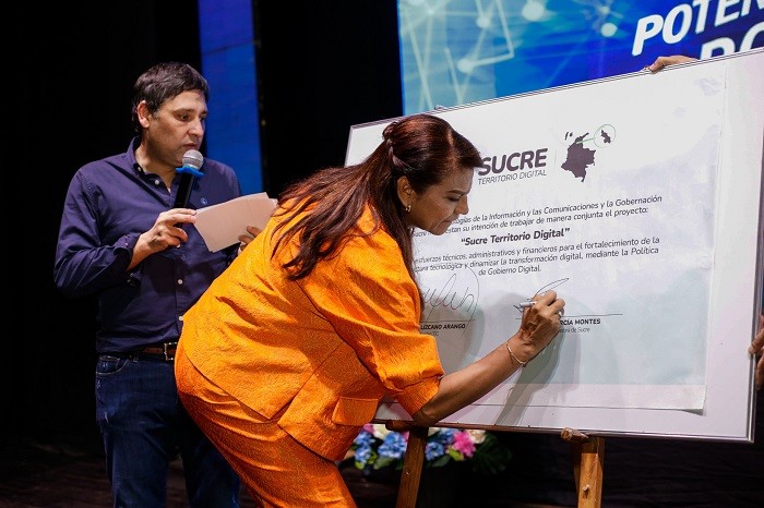 MinTIC puso en marcha Talento Tech y firmó un convenio de gobierno digital